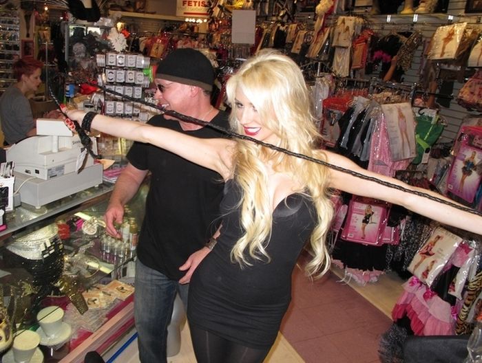 Courtney Stodden Tries on Halloween Costumes (10 pics)