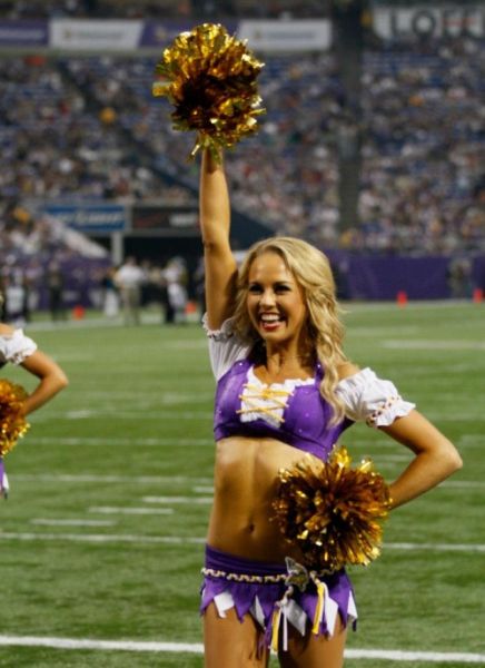 Minnesota Vikings Cheerleaders (90 pics)