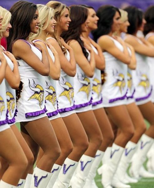 Minnesota Vikings Cheerleaders (90 pics)