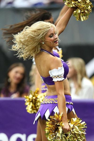 Minnesota Vikings Cheerleaders (90 pics)