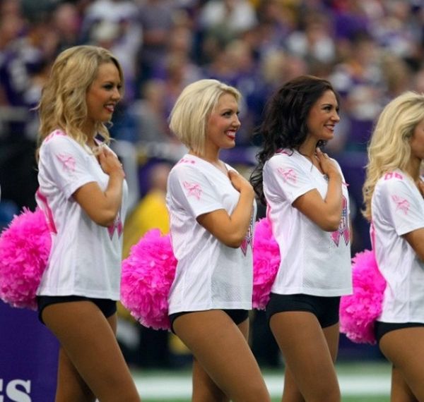 Minnesota Vikings Cheerleaders (90 pics)