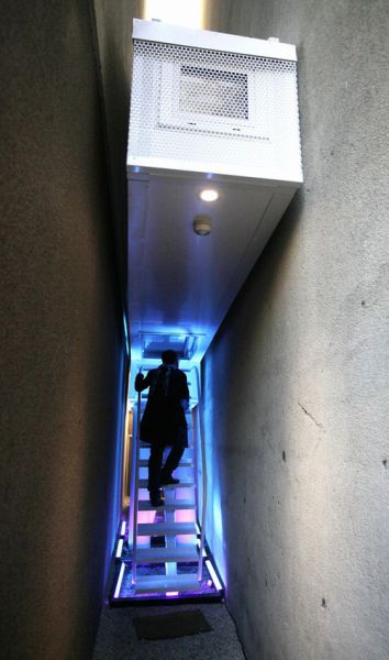 The Narrowest House in the World (28 pics)