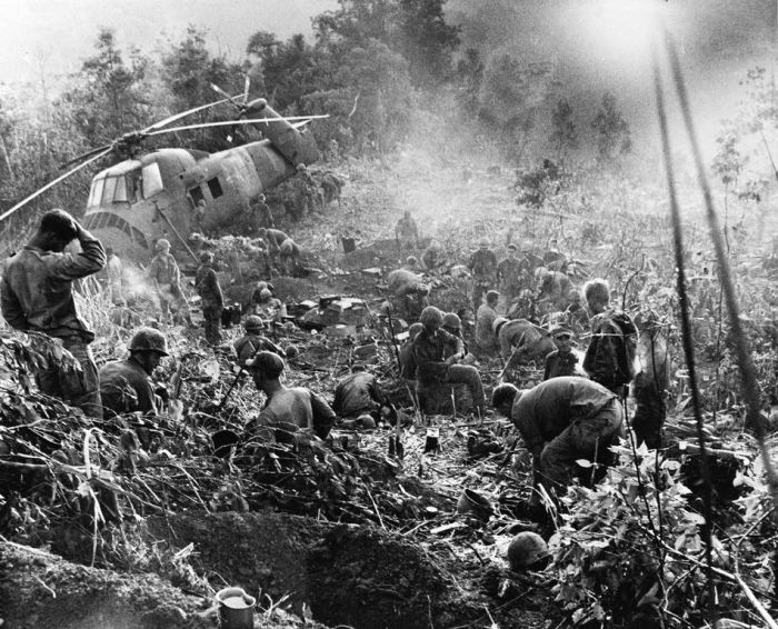 The Vietnam War (36 pics)