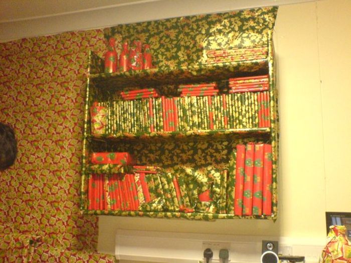 Wrapping Prank (13 pics)