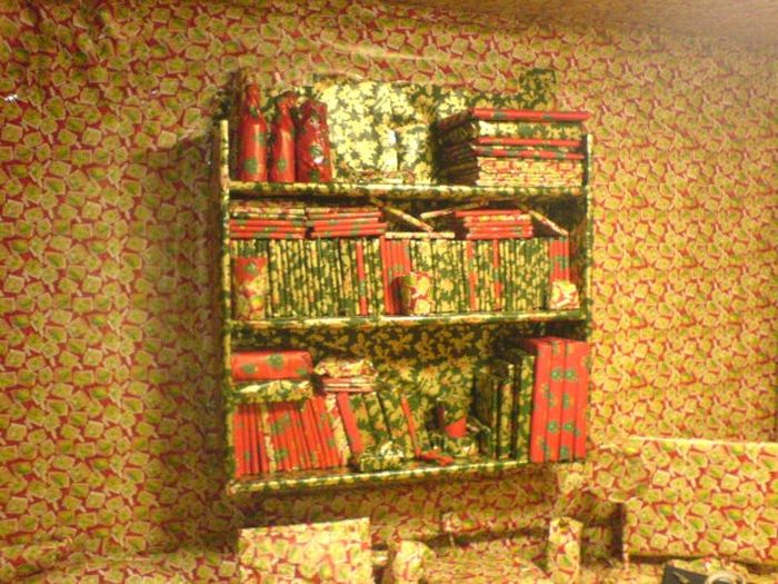 Wrapping Prank (13 pics)