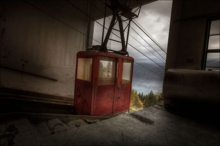 Spooky Abandoned Places (40 pics)