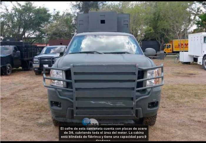 Narco Vehicles of Mexican Cartels (33 pics)