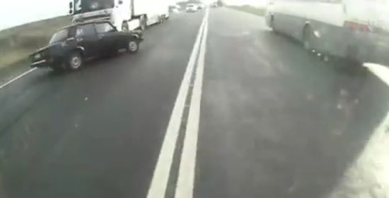 Unbelievable Head-on Crash WIN in Russia