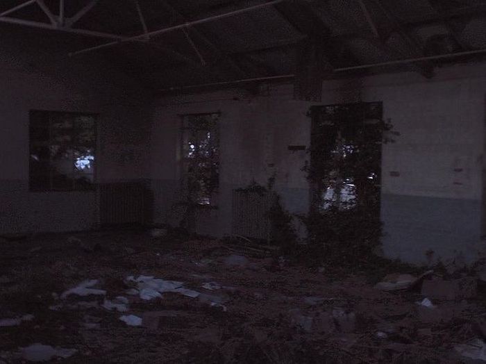 Abandoned Red Cross Hospital (48 pics)