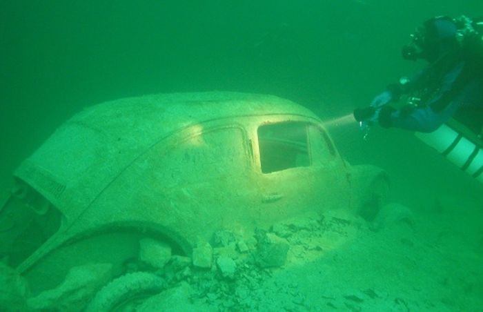 Cars Reef (44 pics)