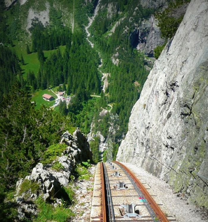 Gelmer Funicular & Handeck Bridge (17 pics)