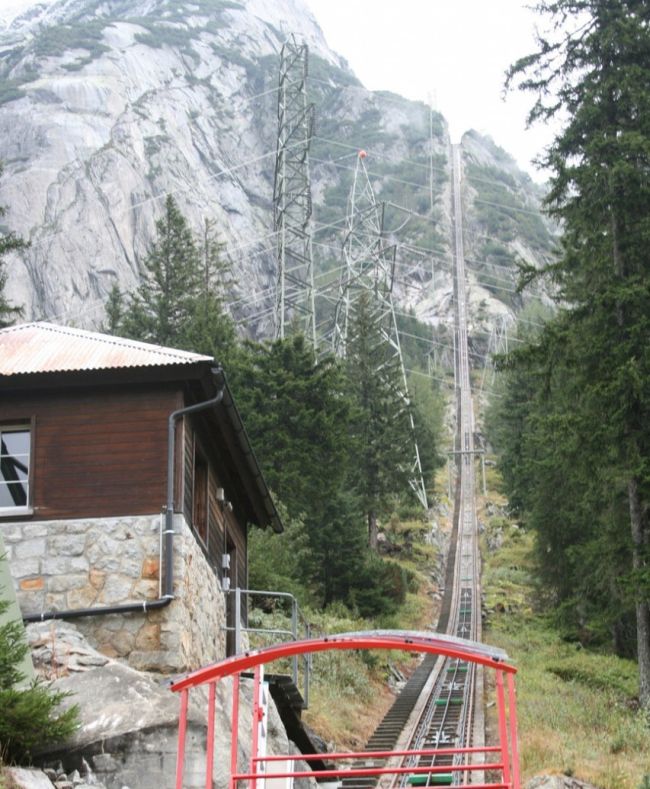 Gelmer Funicular & Handeck Bridge (17 pics)