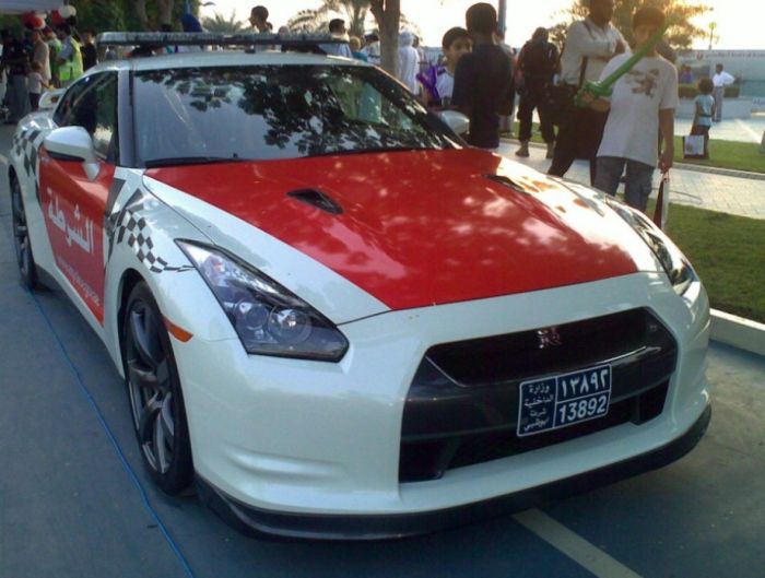 Police Cars (74 pics)