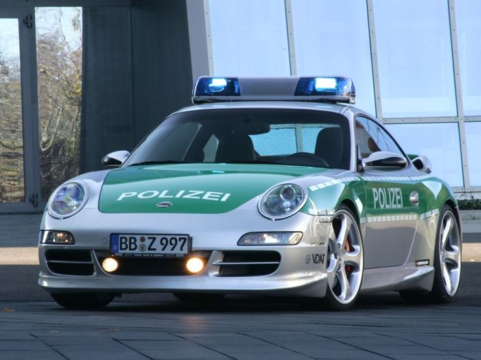 Police Cars (74 pics)