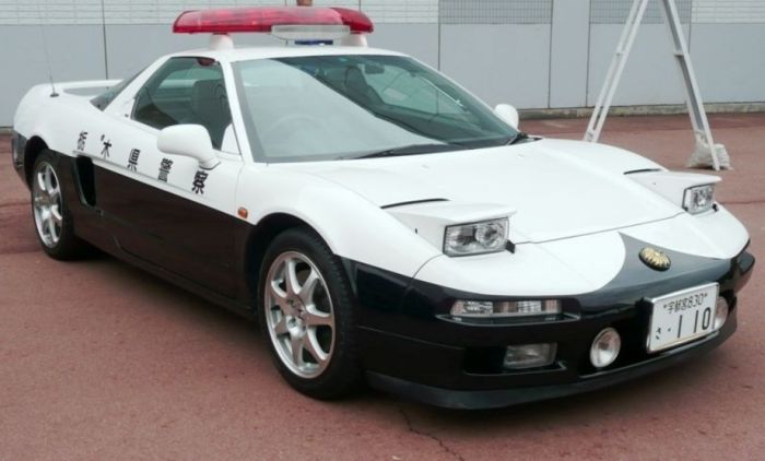 Police Cars (74 pics)