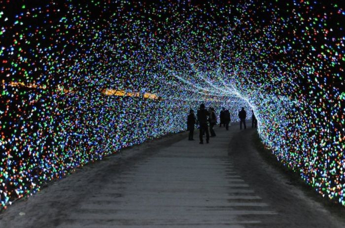 Japan’s Winter Light Festival (15 pics)