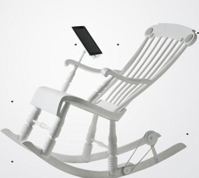 iRock, the Most Modern Rocking Chair (5 pics)