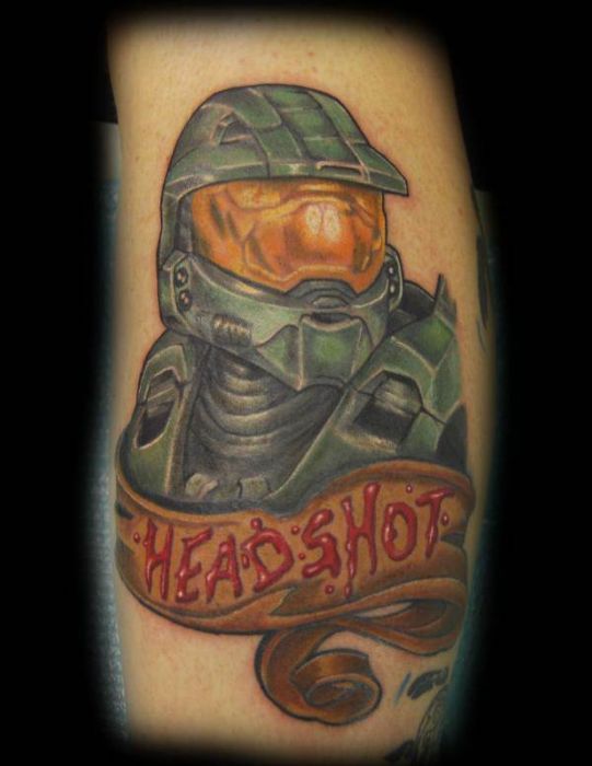 Tattoos of Halo Fans (35 pics)