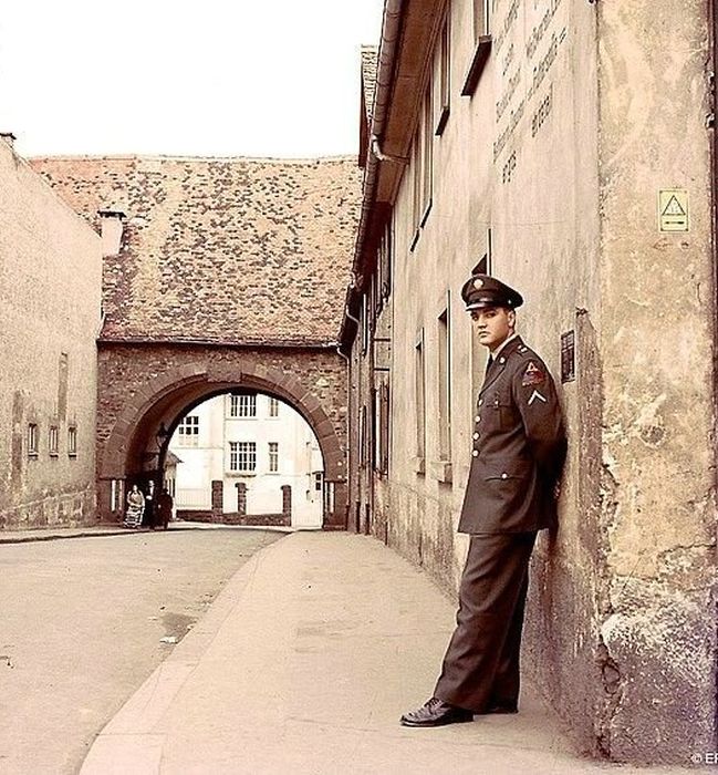Retro Photos (79 pics)