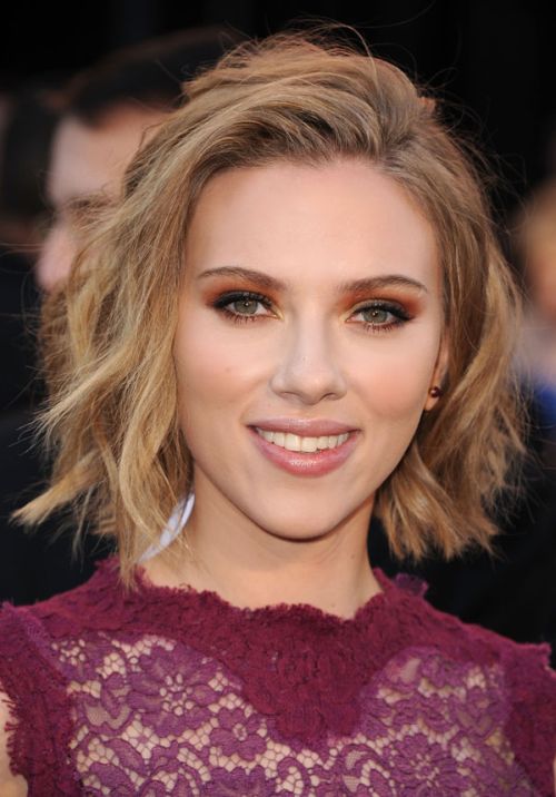 Scarlett Johansson's New Tattoo (2 pics)