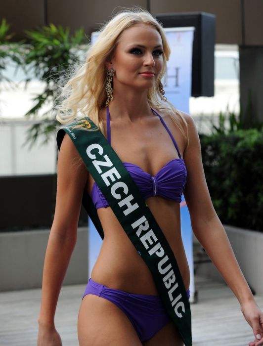 Miss Earth 2012 (27 pics)