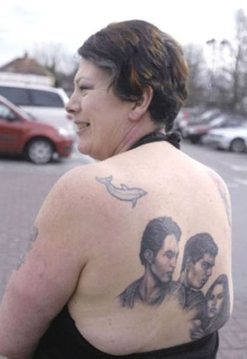 This Woman LOVES Twilight Saga (11 pics)