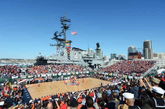 College Basketball Game Played On An Aircraft Carrier (21 pics)