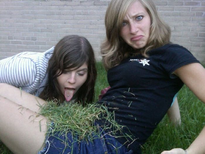 Sexy Goofy Girls (40 pics)