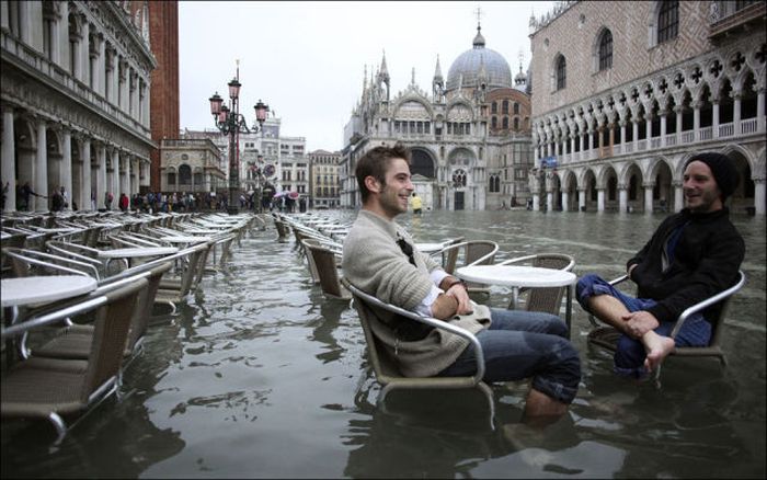 The Recent Flooding in Venice (29 pics)