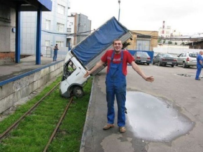 Crashes (45 pics)