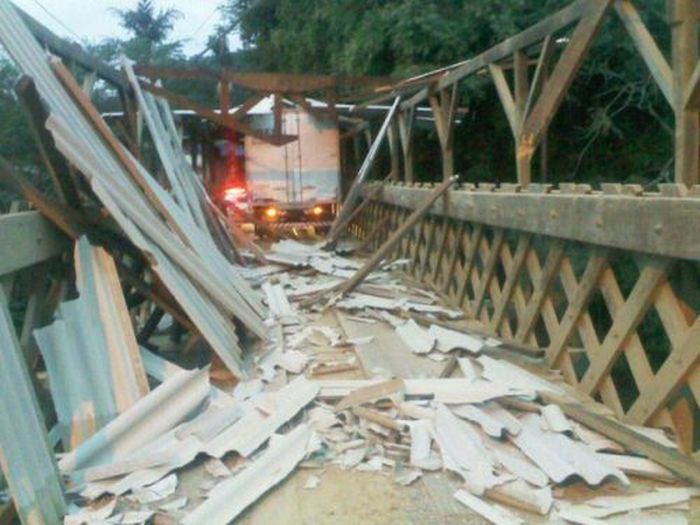 Crashes (45 pics)