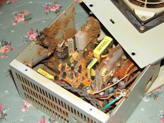 Broken Computers (46 pics)