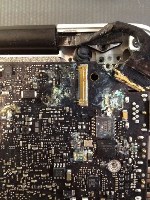 Broken Computers (46 pics)