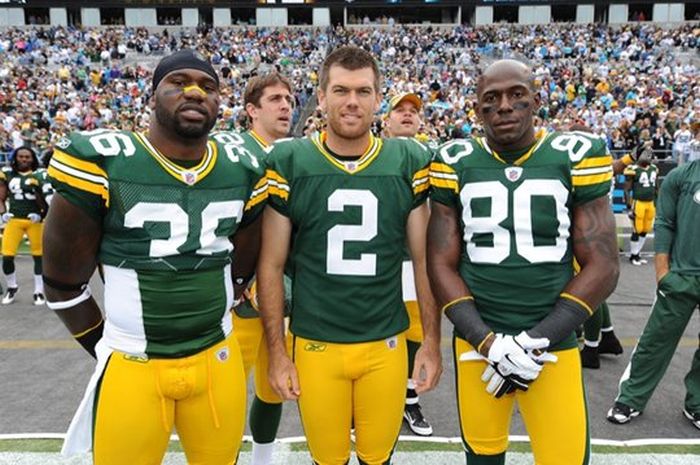 Aaron Rodgers, Master Photobomber (30 pics)