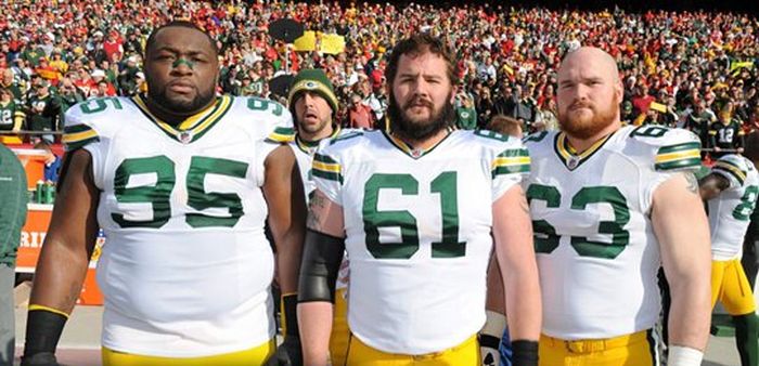 Aaron Rodgers, Master Photobomber (30 pics)