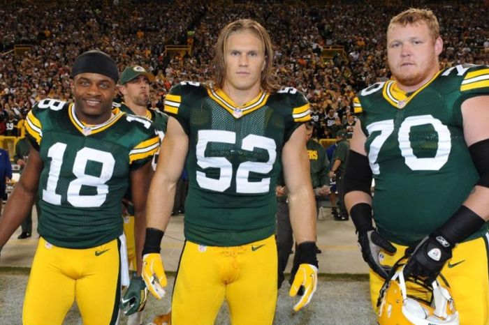 Aaron Rodgers, Master Photobomber (30 pics)