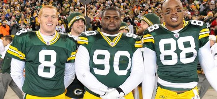 Aaron Rodgers, Master Photobomber (30 pics)