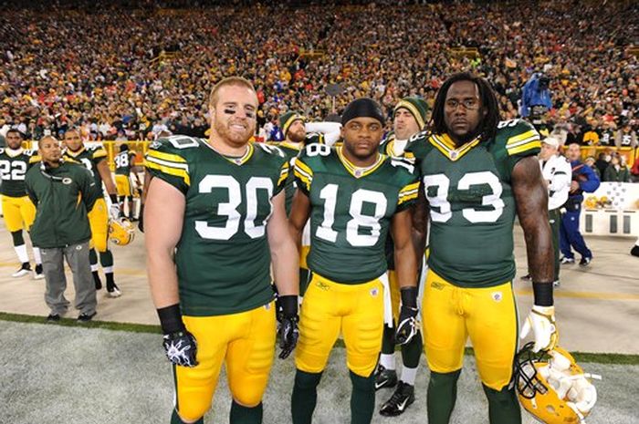 Aaron Rodgers, Master Photobomber (30 pics)