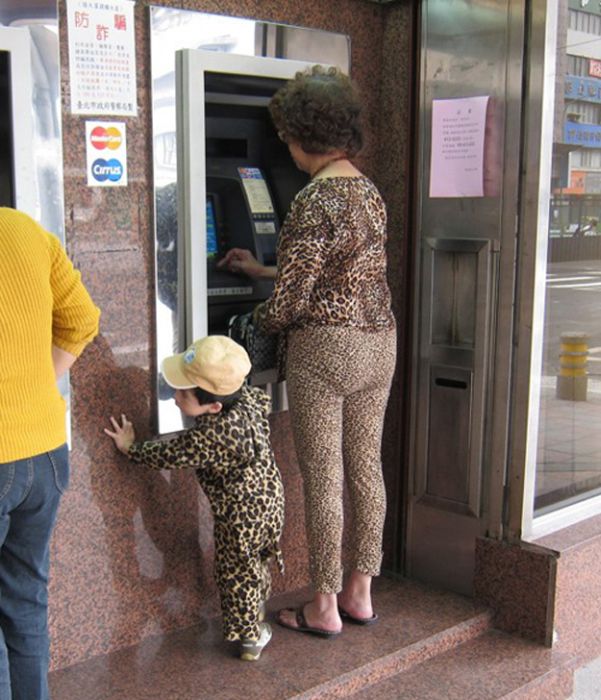 Strange People (43 pics)