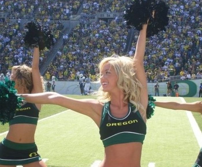 Oregon Cheerleaders (93 pics)