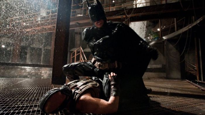 Batman vs Bane - Behind the Scenes (45 pics)