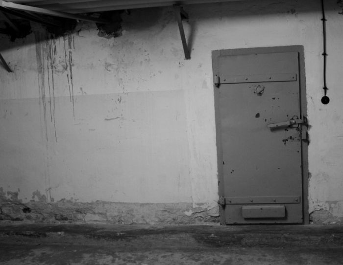 Berlin-Hohenschönhausen Stasi Prison (38 pics)
