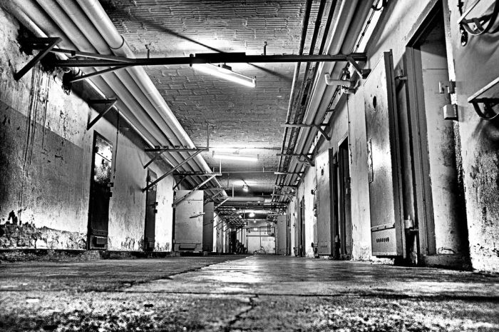 Berlin-Hohenschönhausen Stasi Prison (38 pics)