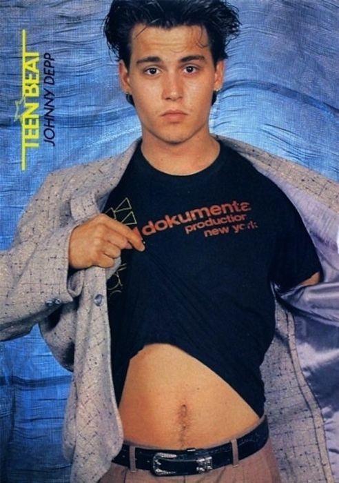 Photos of Young Johnny Depp (25 pics)