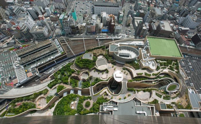 Rooftop Park in Osaka, Japan (14 pics)