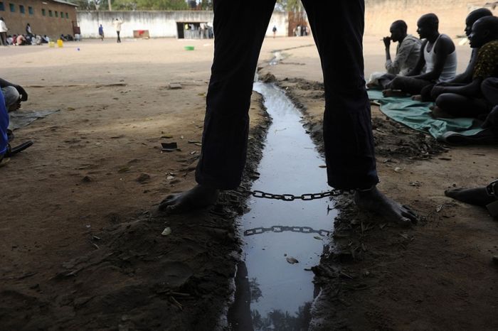 Prison in South Sudan (30 pics)