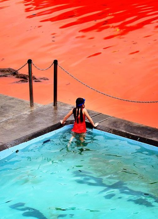 Red Beaches in Sydney, Australia (10 pics)