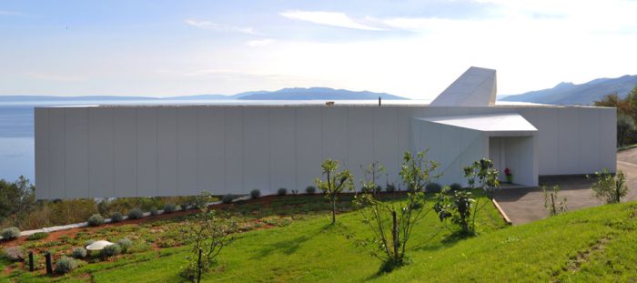 Cool House in Croatia (14 pics)