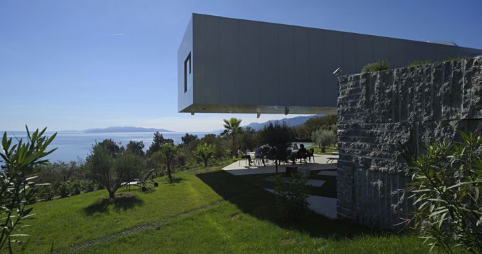 Cool House in Croatia (14 pics)