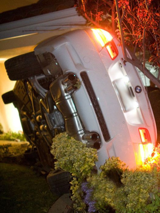 Wrong Way to Park Your Car after a Party (9 pics)